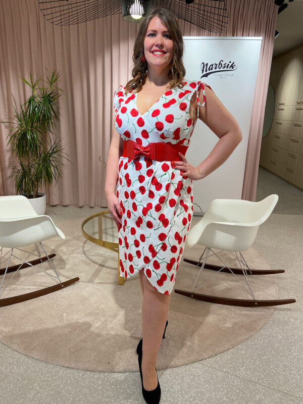 Marilyn White Cherry Wiggle Dress